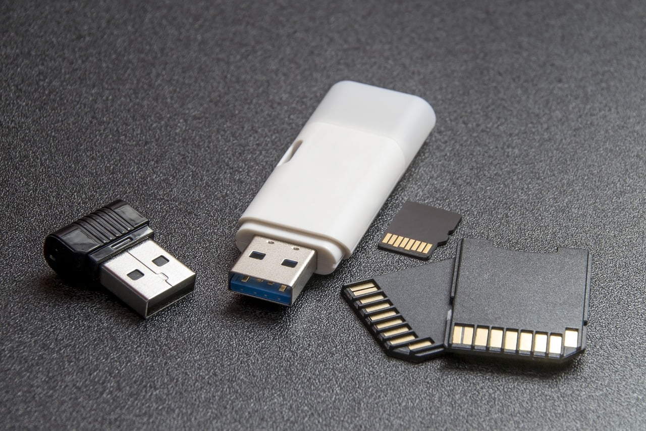 Data Recovery Services 5 usb flash drive data recovery